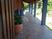 Baita sítio casa espetacular e piscina no condomínio...