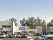 BAJA CALIFORNIA, MEXICALI, AVIACIÓN. PLAZA COMERCIAL EN...