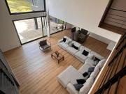 BAJA DE PRECIO! Residencia con 951 m² de terreno y 4...