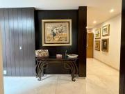 BAJA DE PRECIO VENTA CASA, EN UN PISO, LA FLORIDA