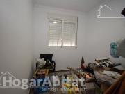 BAJO ACOGEDOR Y SEMIREFORMADO, CERCA DEL CENTRO