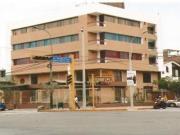 Bajo de Precio! Excelente Local en Caminos del Inca!