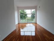 BAJÓ DE PRECIO! EXCELENTE UBICACION, FRENTE AL...