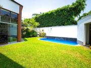 Bajo de precio! Vendo linda casa en condominio Surco,...