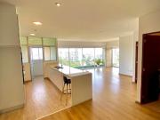 ¡Bajo de Precio! Venta de Moderno Dúplex en Barranco –...