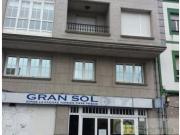 Bajo en alquiler zona comercial
