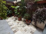 Bajo reformado con patio