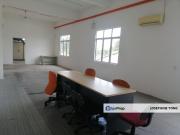 Balakong 1st Floor Easy Access to Main Road for Rent