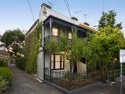 Balconied Victorian in a Brilliant Location