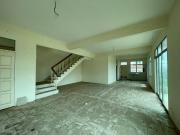 Balcony Good View Bandar Utama Double Storey Terrace...