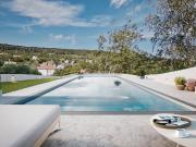 VILLE NEUVE Moderne, exklusive Luxusvilla in bester...