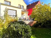 Bald frei: Zweifamilienhaus mit großem Grundstück und...