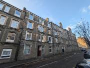 Baldovan Terrace, Dundee DD4, 1 bed flat to rent, £650...