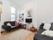 Balham High Road, London SW17, 2 bed flat to rent,...