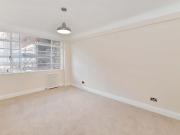 Balham High Road SW17, 3 bed flat to rent, £3,200 pcm |...