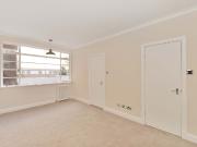 Balham High Road SW17, 3 bed flat to rent, £3,200 pcm |...