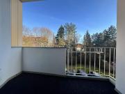 Balkon mit grünem Ausblick Nähe Bäkepark