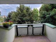 Balkonwohnung im Grünen mit Stadtblick & Tiefgarage