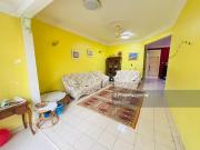 Bandar kinrara bk 5 terrace house