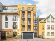Banister Road, North Kensington W10, 2 bed flat to rent,...