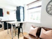 Bankfield Road, Huddersfield, 6 Bedroom Apartment