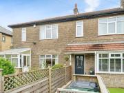 Banks Avenue, Golcar, 3 Bedroom Terraced