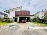 Banyan Close