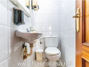 ¡Bar al lado del centro de Carballo: Ideal para...