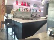 Bar arredato e attrezzato