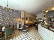 Local comercial en alquiler en Barcelona, de 100 m² por...