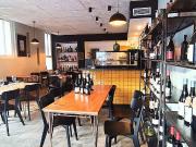 Bar en alquiler en calle De Badajoz, Barcelona, de 109...