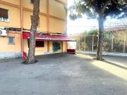 Bar en alquiler en calle De la Muga, Barcelona, de 54 m²...