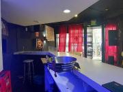Bar en alquiler en calle De Santaló, Barcelona, de 132...