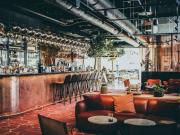 Bar en alquiler en calle De València, Barcelona, de 85...