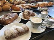 Bar in vendita a Centro Storico Pisa composto da 2vani Bar in vendita a Centro Storico Pisa composto da 2vani