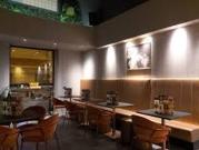 bar trattoria locale giovanile