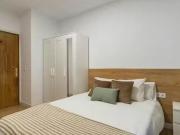 Bonito Habitación en Calle de Martín de los Heros, Argüelles