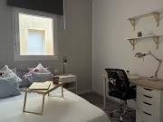 Bonito Habitación en Calle de Pradales