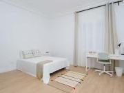 Único Habitación en Calle del Doctor Esquerdo