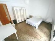 Acogedor Habitación en Calle Submarino, Les Tendetes