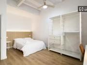 ¡Recién llegado! Habitación en piso compartido de 5...