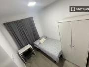 Barato Habitación en piso compartido en alquiler en...