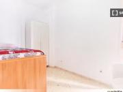 Bonito Habitación en piso compartido en alquiler en...