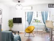 Único Piso en alquiler de 2 dormitorios en Comillas, Madrid