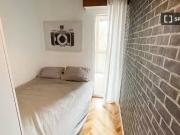 Bonito Se alquila habitación en piso 7 dormitorios en...