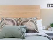 Nuevo Se alquila habitación en piso de 6 habitaciones en...