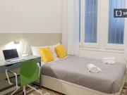 ¡Oferta! Se alquila habitación en piso de 8 habitaciones...