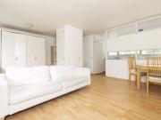 Barbican beautiful studio