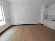 Baretype condo for Rent with balcony in Sta ana Manila...