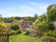 Barn Rise, Brighton, 3 Bedroom Chalet